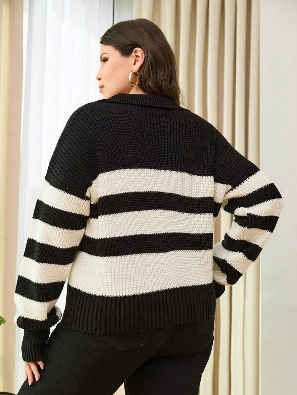 Elegante Gestreepte Knit met Afhangende Schouders
